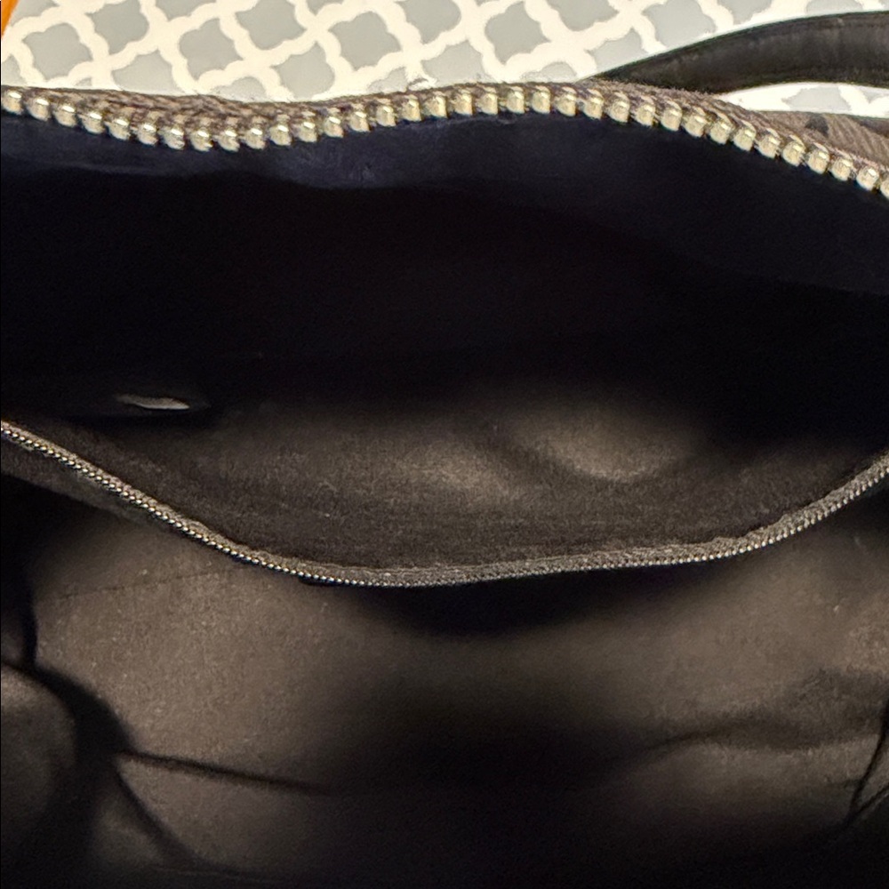 Coach Women's City Tote Bag in Signature Black Canvas and side Leather Pockets…. - Picture 5 of 15